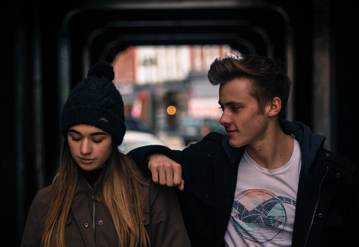 man blur people girl woman street 930928