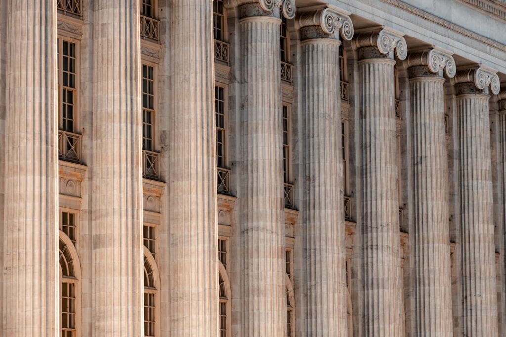 Supreme Court Limits Federal Agency Power in Major Ruling
