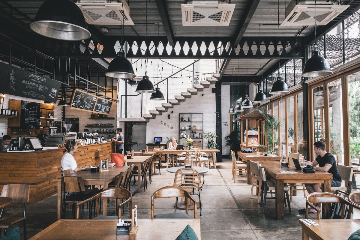 Food Halls Surge 340% in Suburbs as Remote Workers Reshape American Dining