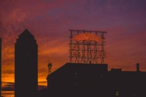 When the Grid Fails, the Power Shifts