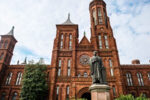 Trump's Smithsonian Directive Tests Institutional Independence Ahead of 250th Anniversary
