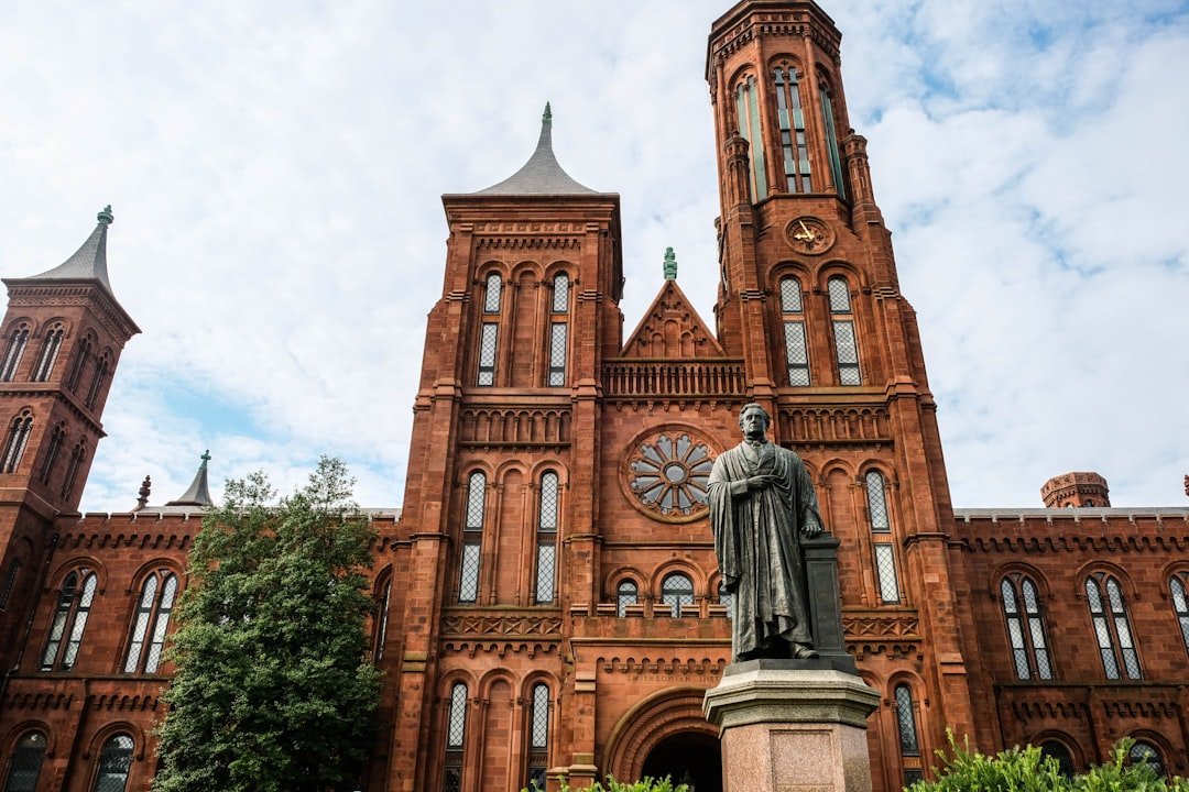 Trump’s Smithsonian Directive Tests Institutional Independence Ahead of 250th Anniversary