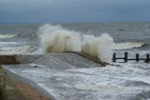 Power Outages, Flooding Disrupt Northeast: Strategic Risk Implications